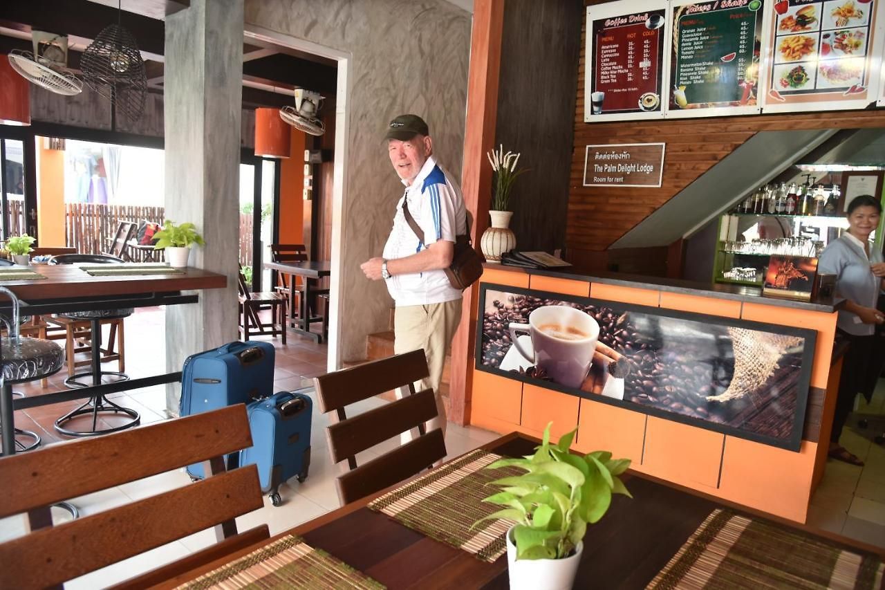 โรงแรม เดอะปาล์ม ดีไลท์ ลอร์จ Pattaya