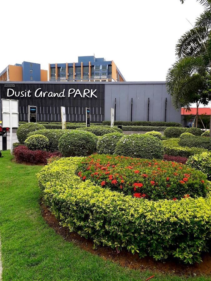 Dusit Grand Park Pattaya
