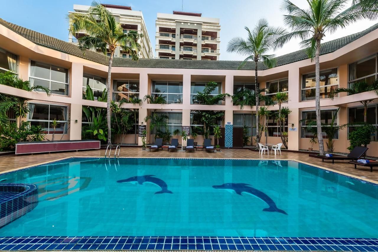 Gulf Siam & โรงแรม 4*