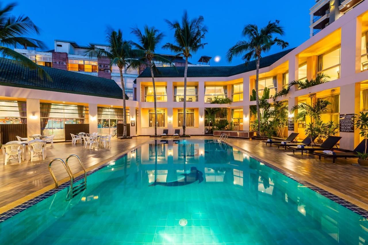 โรงแรม Gulf Siam &