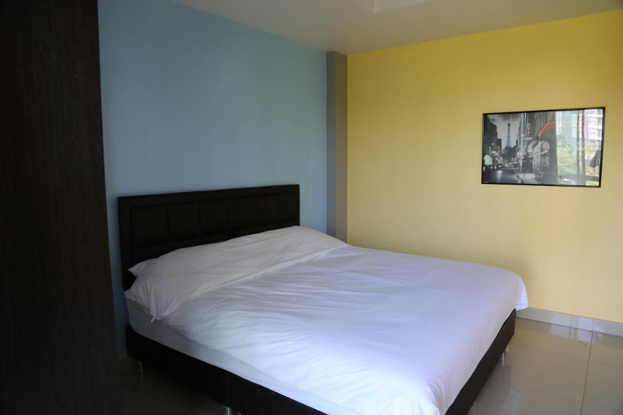 Hotel Blue Connection 3*