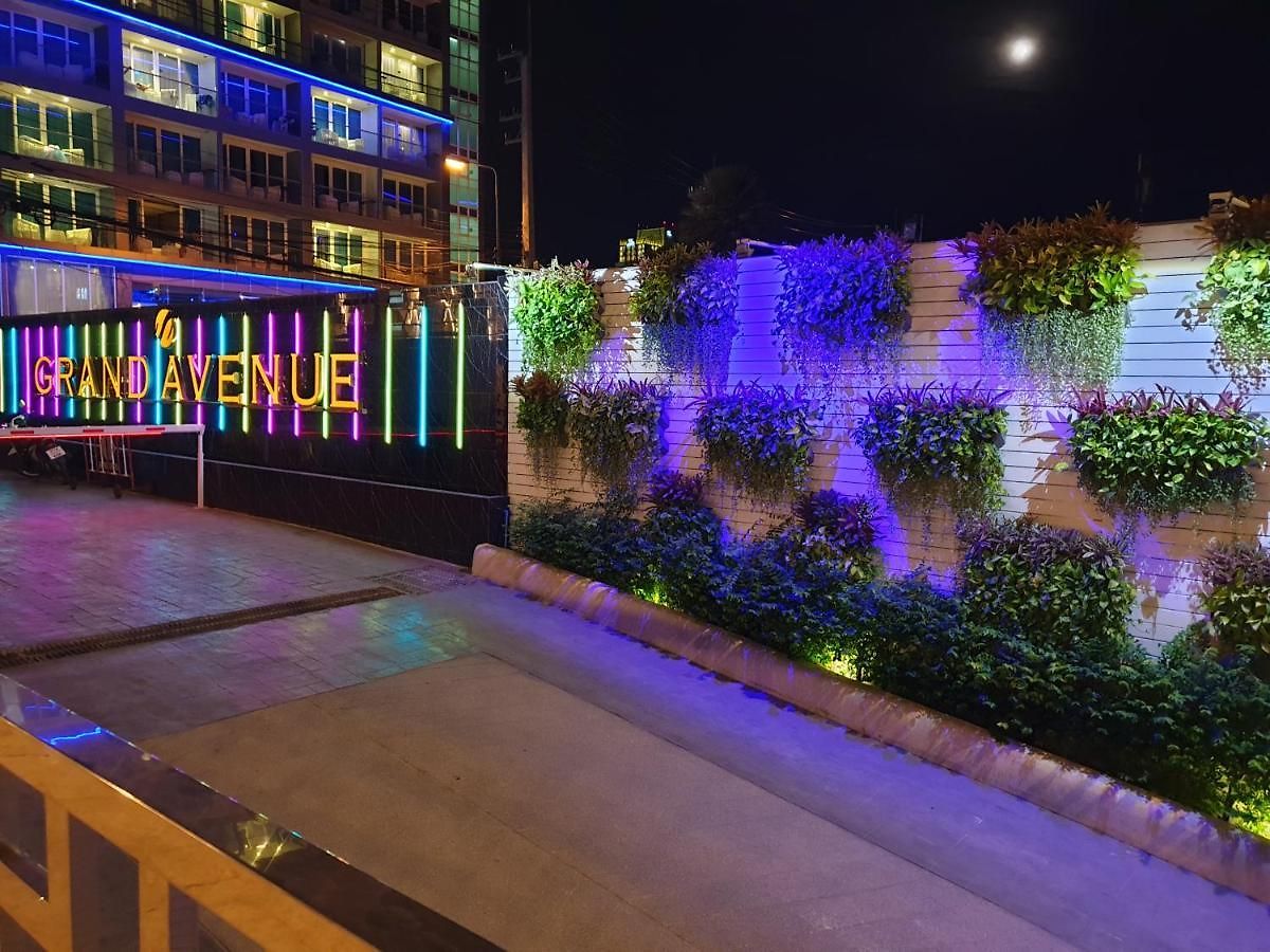 Grand Avenue 1 Bedroom อพาร์ทเม้น *