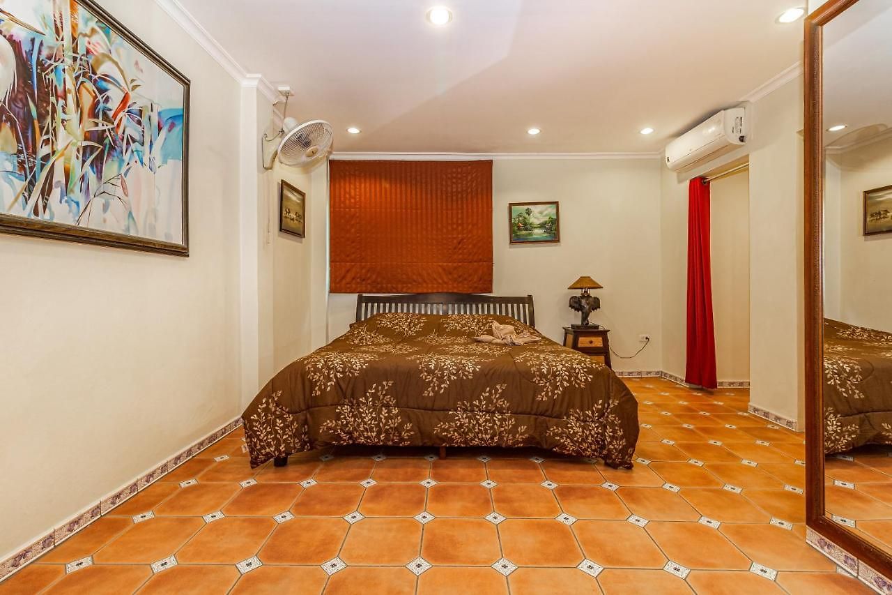 วิลล่า Viewbor - House Walking Street 4 Bedrooms *