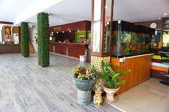 โรงแรม Suppamitr