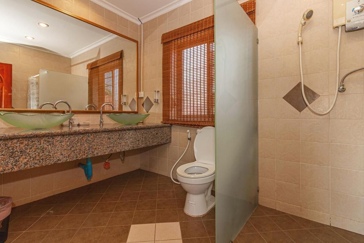 Viewbor - House Walking Street 4 Bedrooms วิลล่า Pattaya