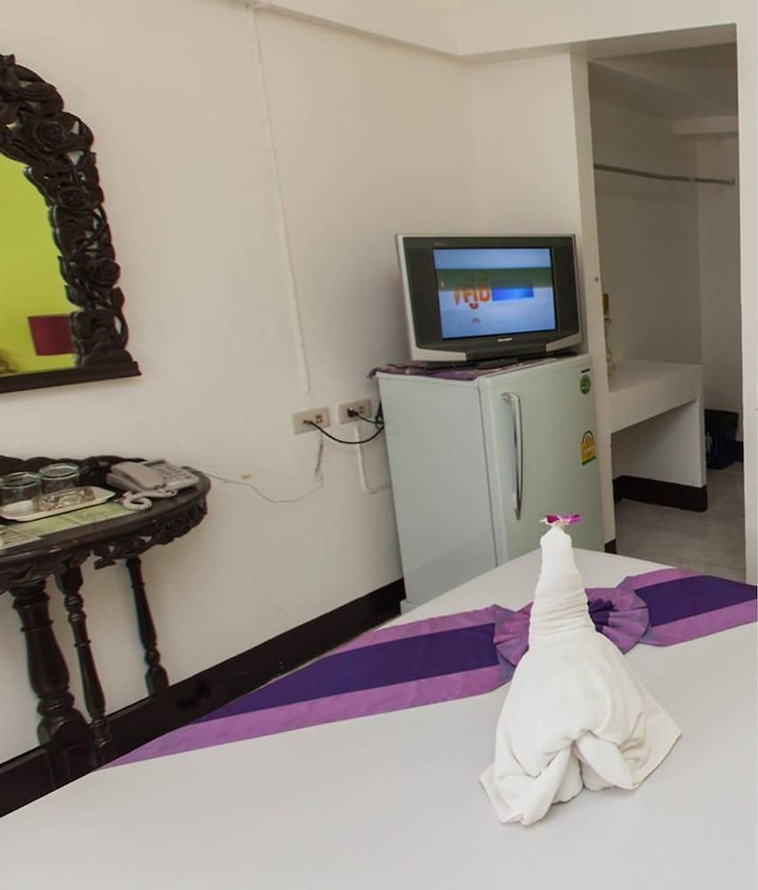 Hotel Sawasdee Seaview