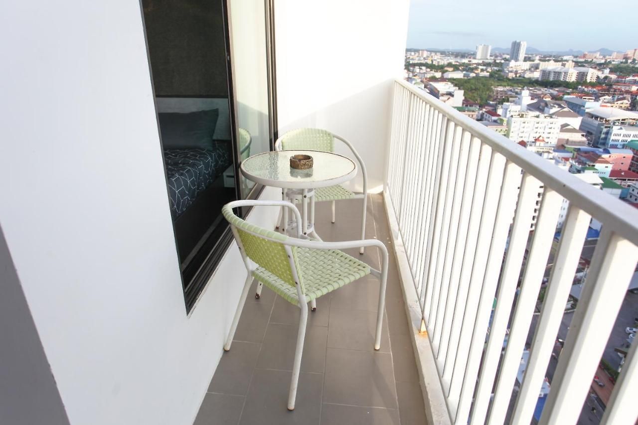 The Base Deluxe อพาร์ทเม้น Pattaya