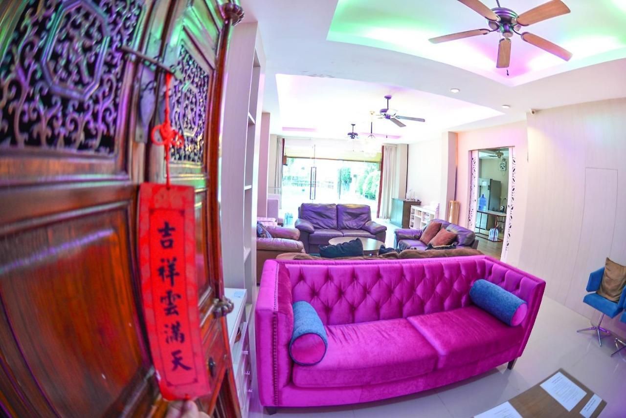 Tamnak 11br With Privater Pool 3* Pattaya