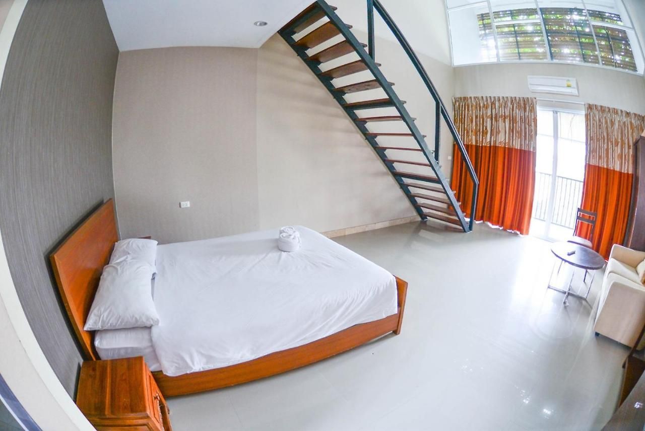 Tamnak 11br With Privater Pool โรงแรม 3*
