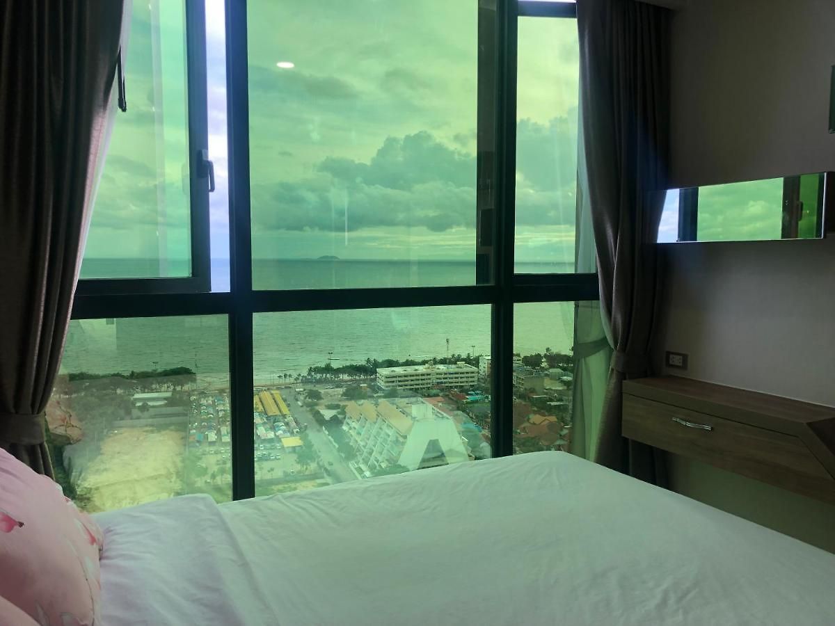 อพาร์ทเม้น Dusit Grand View