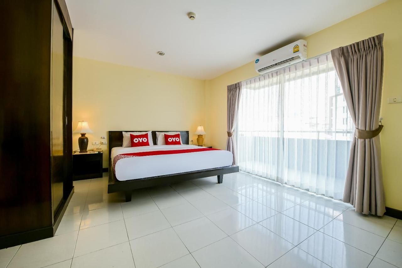 Oyo 463 Tycoon Place โรงแรม Pattaya