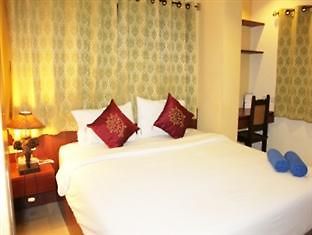 โรงแรม Baan Sila 3*