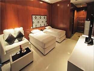 โรงแรม Marsi 3*
