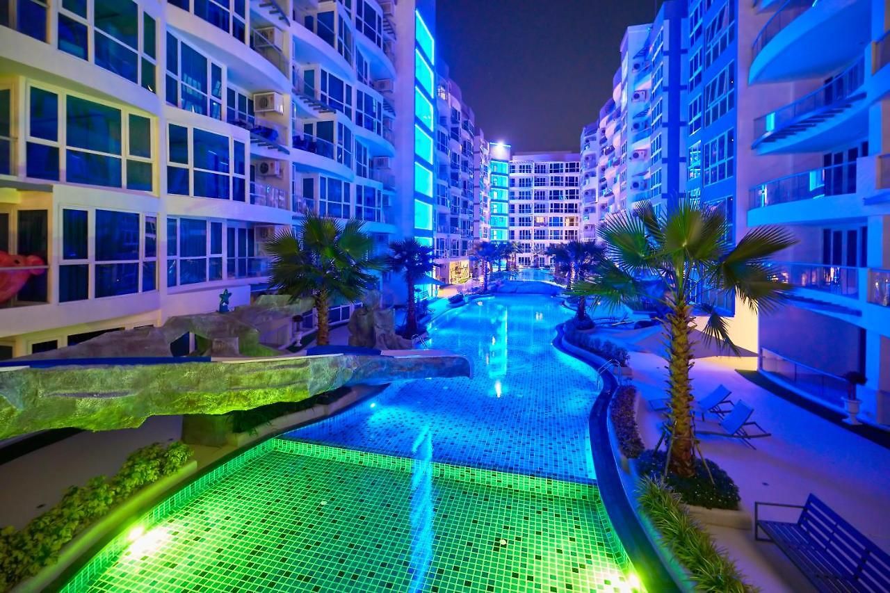 อพาร์ทเม้น Grand Avenue By Tech Pattaya