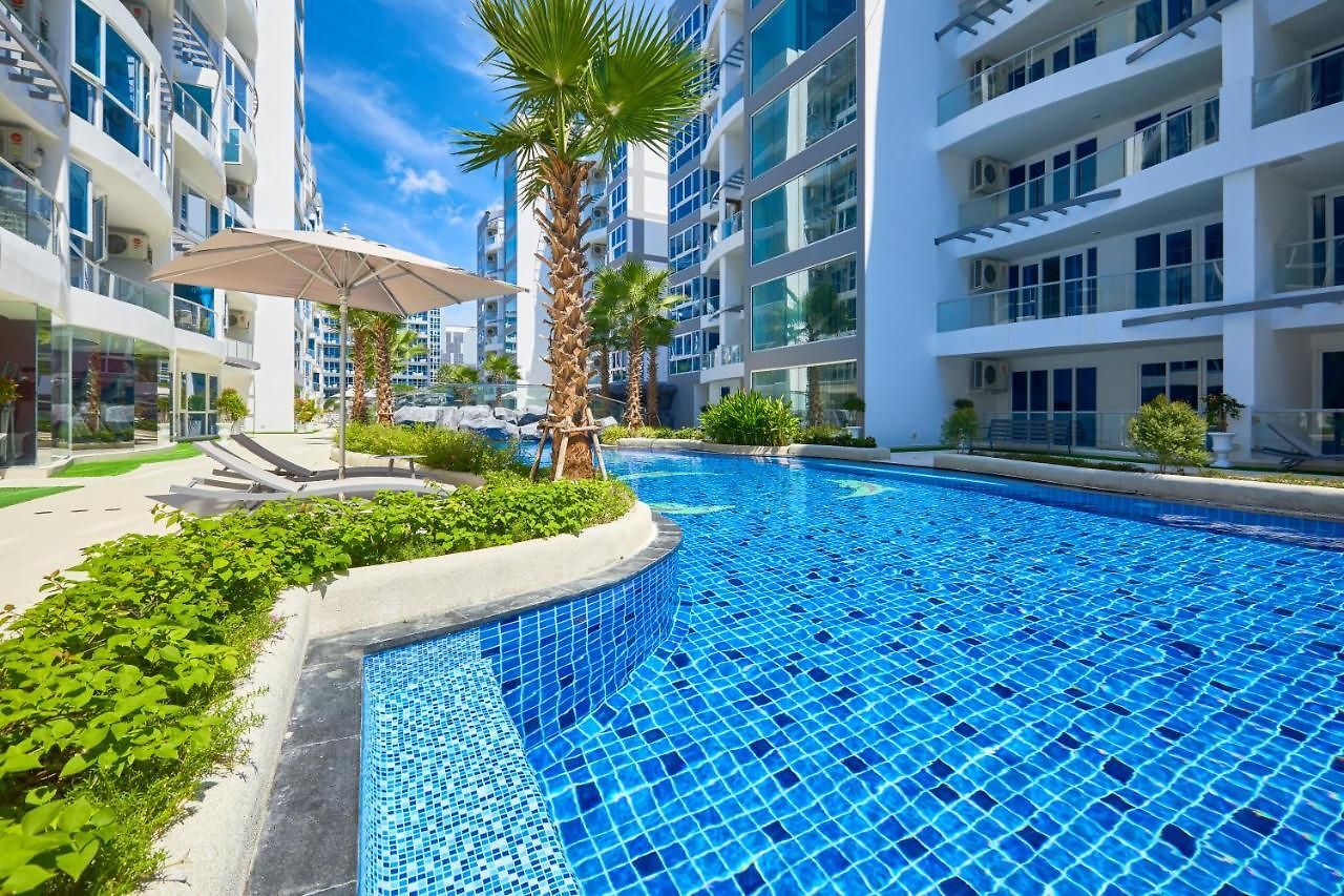 อพาร์ทเม้น Grand Avenue By Tech Pattaya