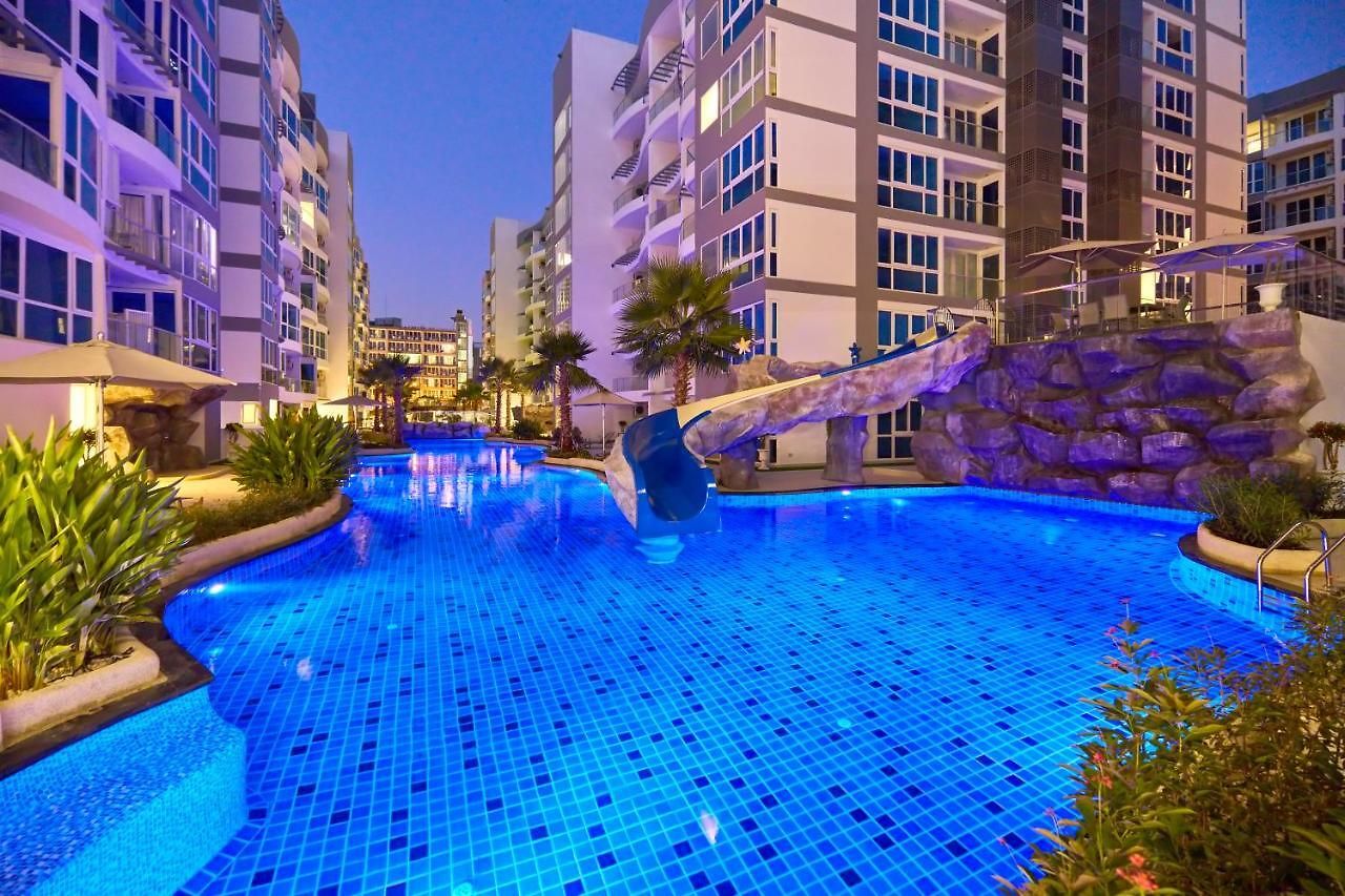 อพาร์ทเม้น Grand Avenue By Tech Pattaya