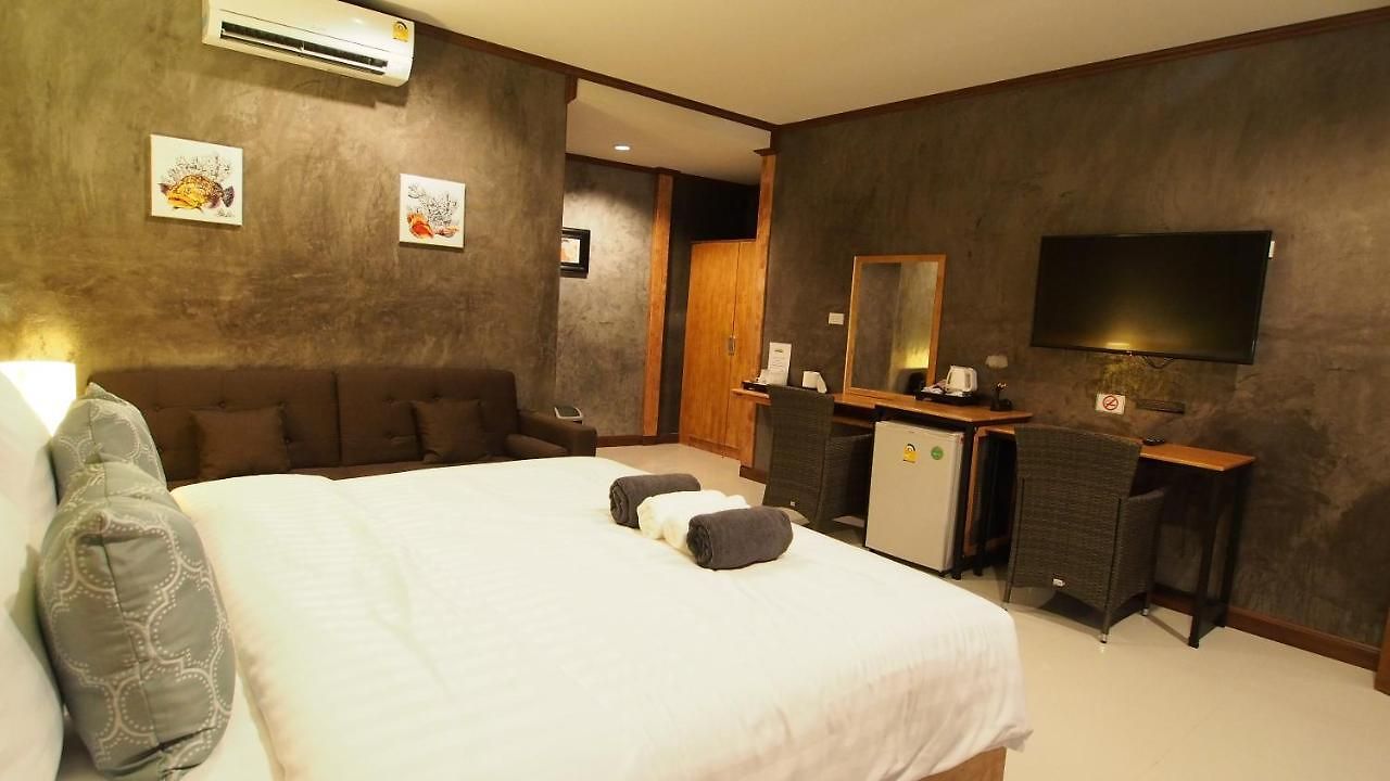 Paradise Land โรงแรม 3*
