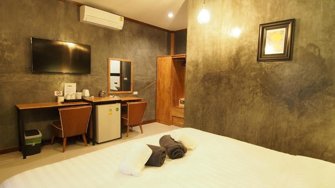Paradise Land โรงแรม