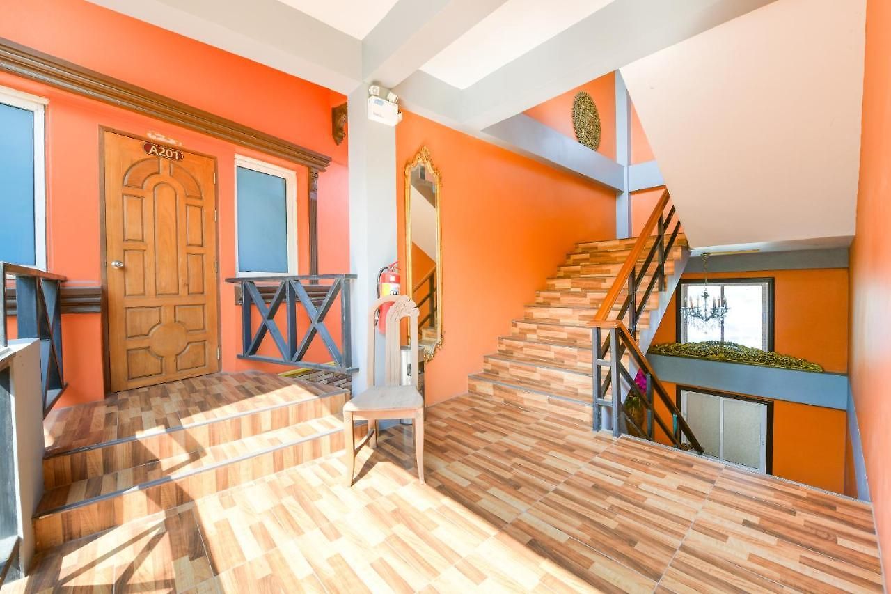 โรงแรม Oyo 549 Maesri Pattaya