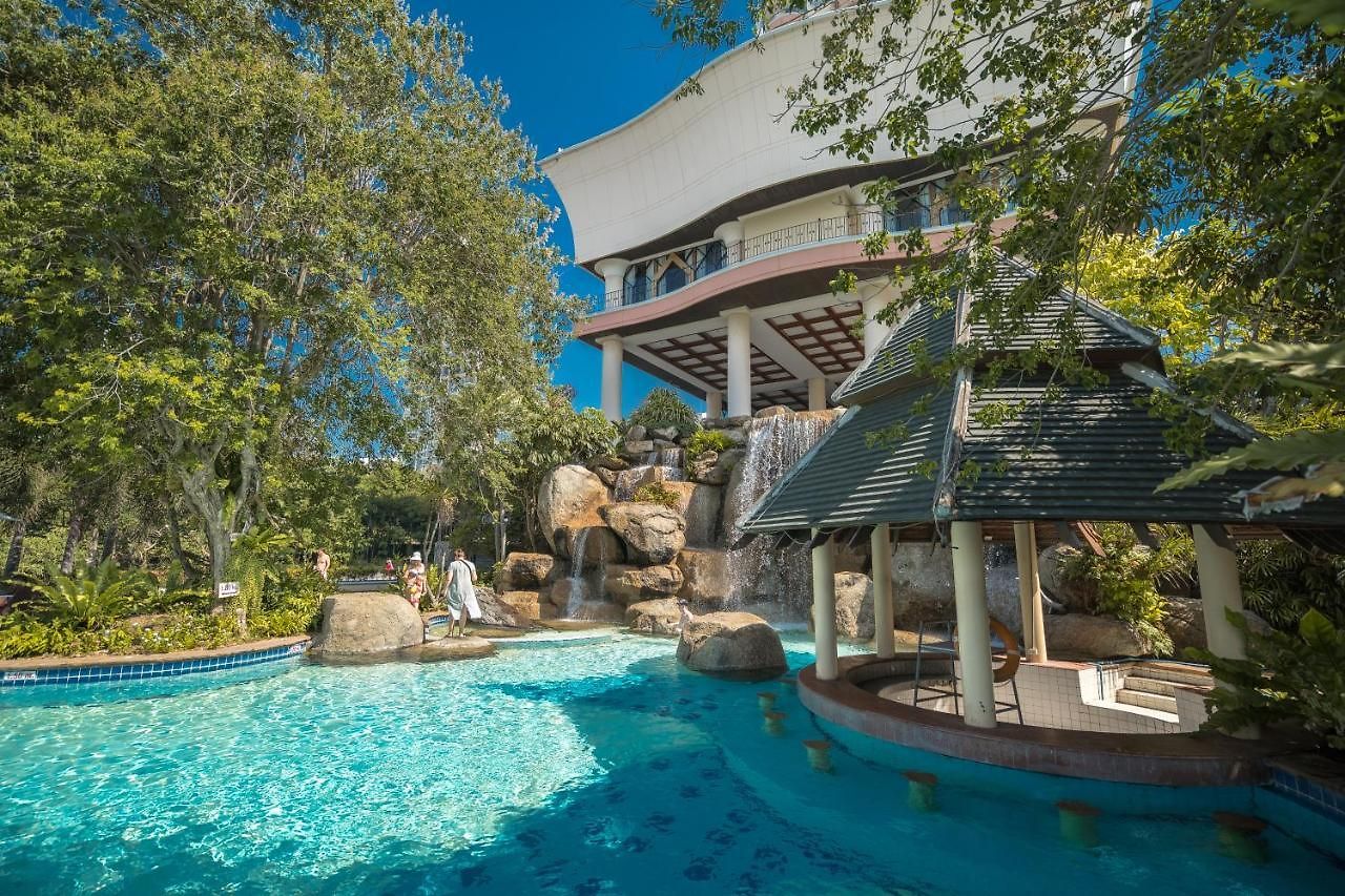 โรงแรม Long Garden & Pavilions
