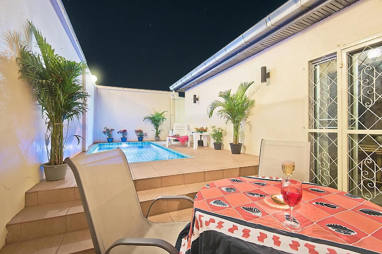 Butterfly Garden Boutique By Luxury View Ex Lg Apts And Villas, A Lifestyle Destination 1 To 3 Bedroom Units 110 To 190 Sqmtr, 2 Full Bathrooms, Rain Shower, Complete Kitchen, Free Fast Fiber Wifi, 55