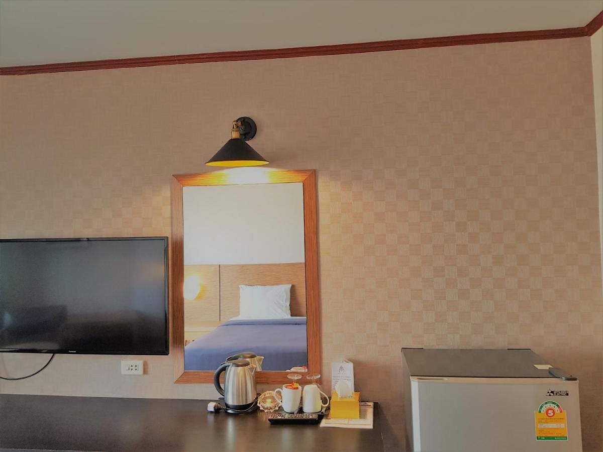 โรงแรม โรงแรมมารีน พลาซ่า พัทยา 3*