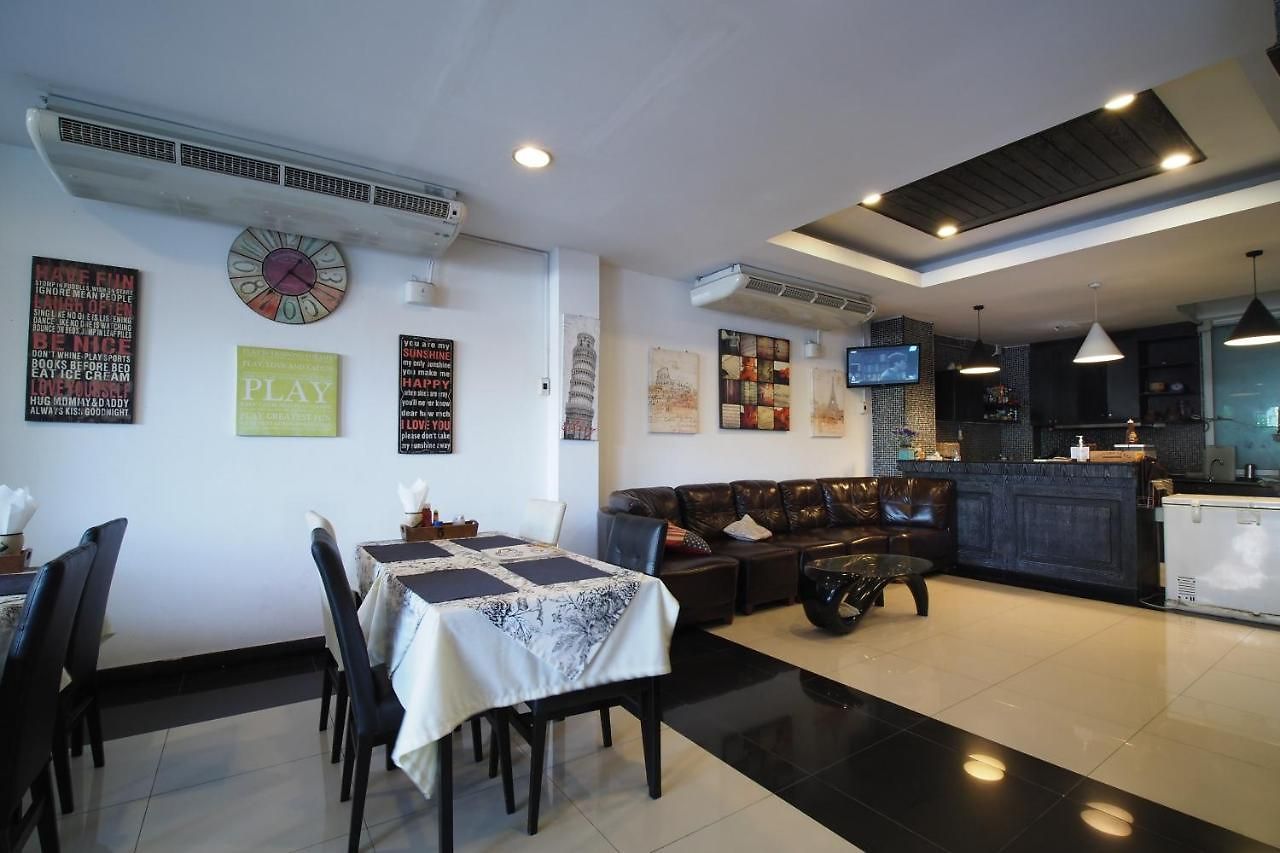 โรงแรม โอโย 898 โสตา เรสซิเดนซ์ 2*