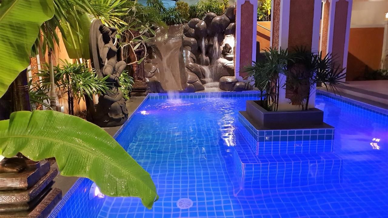 Joopland Luxury Pool Walking Street วิลล่า Pattaya