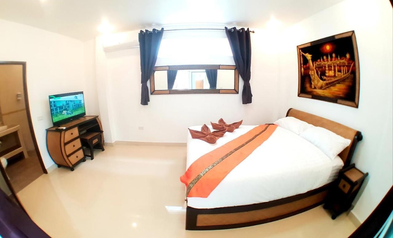Joopland Luxury Pool Walking Street วิลล่า
