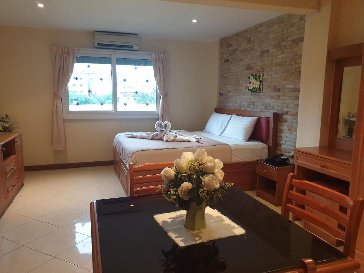 Chaiyapoon Guest house Pattaya