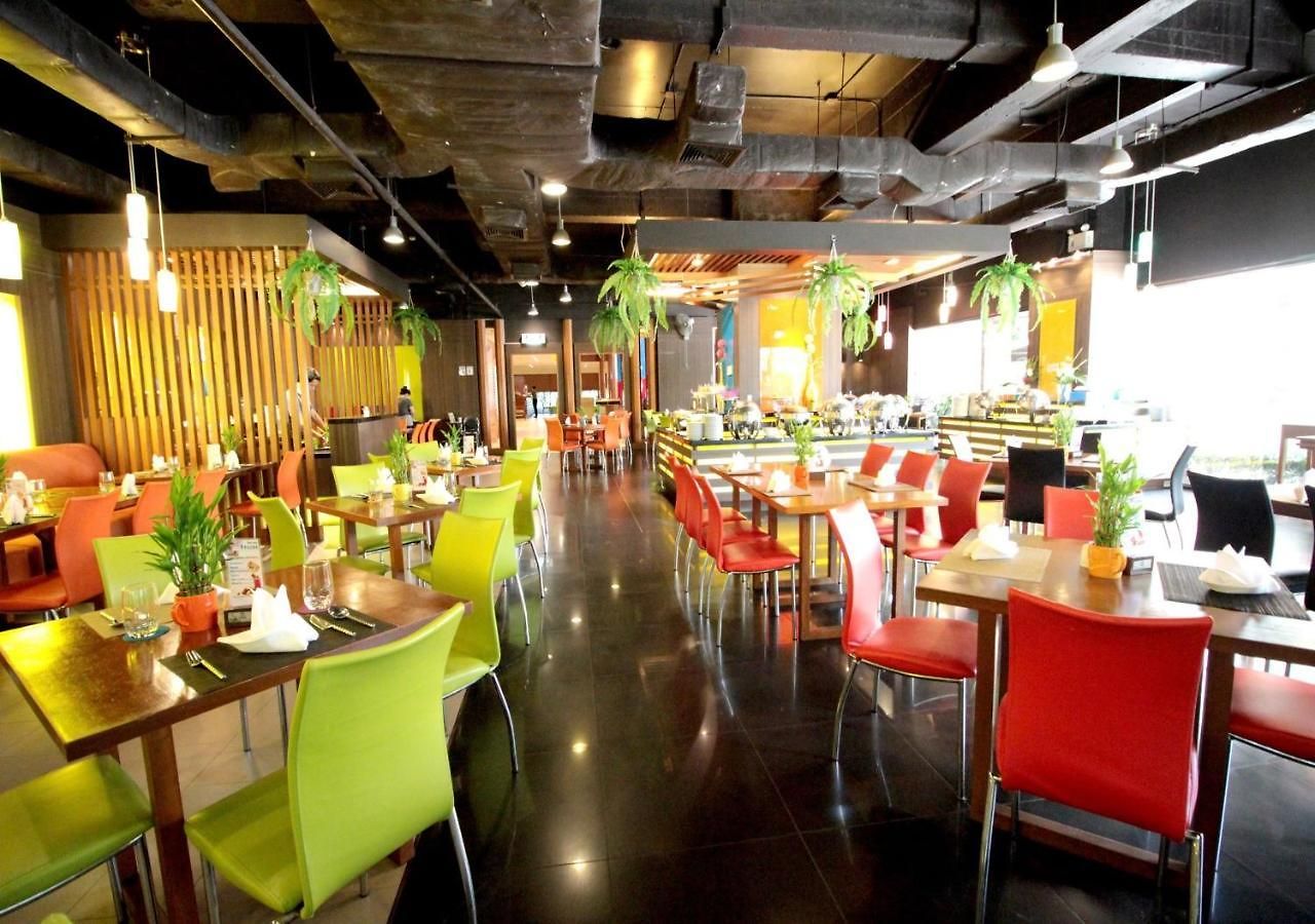 The Seasons โรงแรม