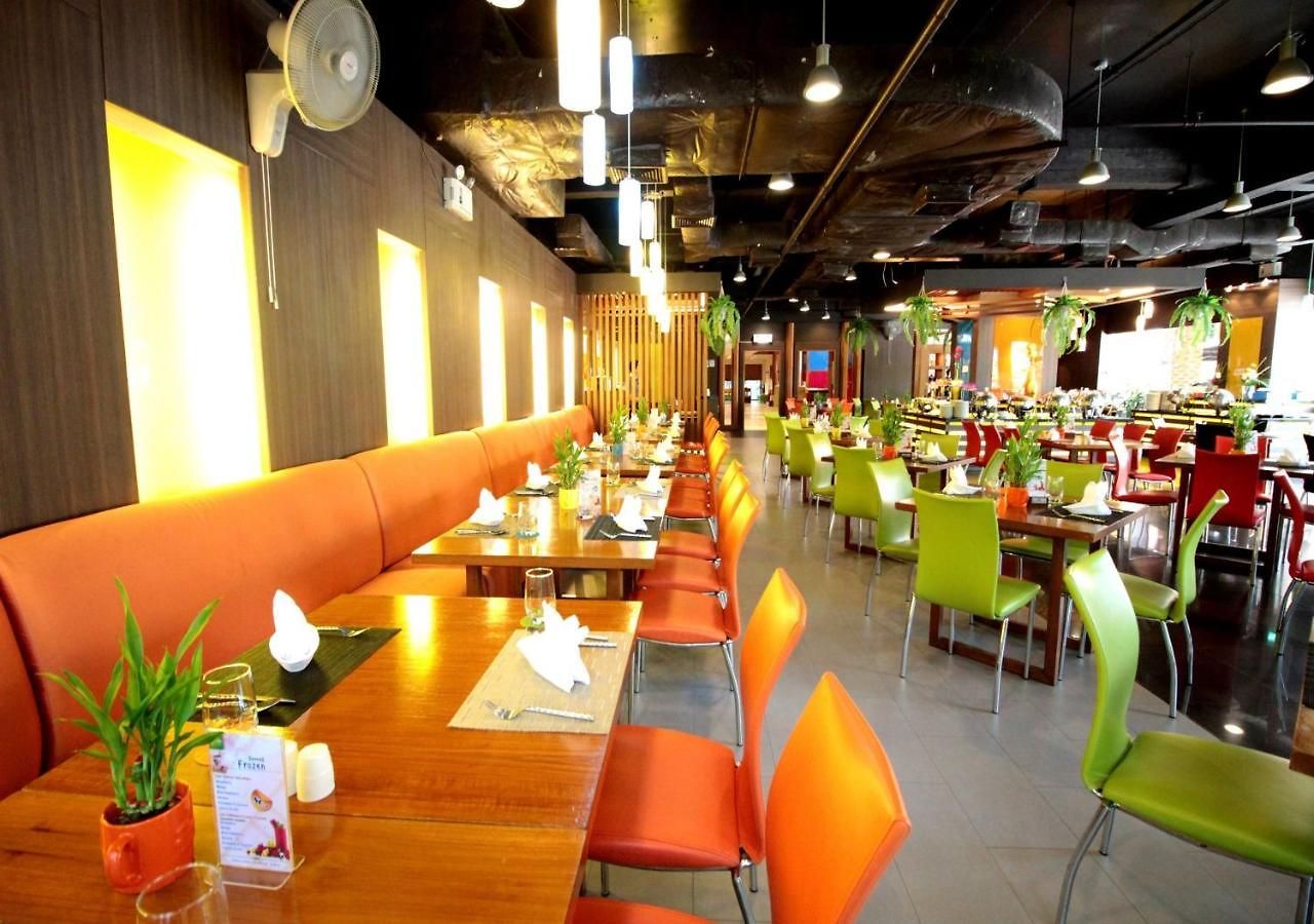 โรงแรม The Seasons Pattaya