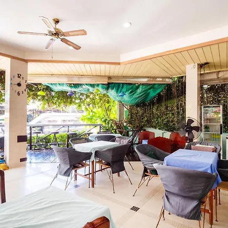 Oyo 1065 Greenery House Pattaya