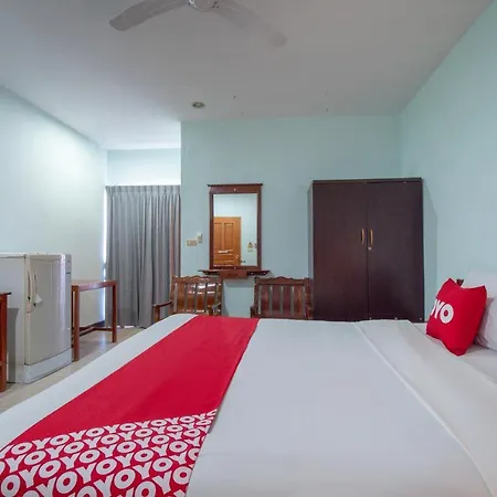 Oyo 1065 Greenery House โรงแรม 2*