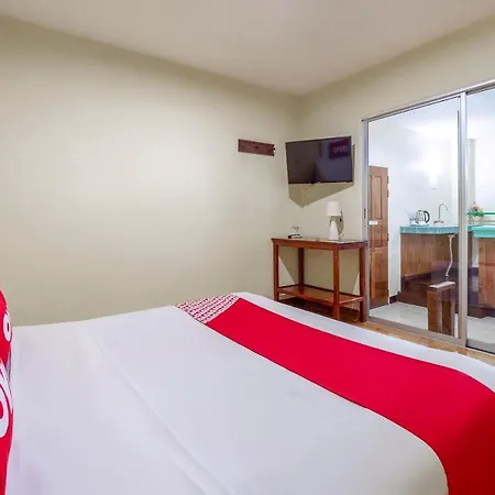 โรงแรม Oyo 1065 Greenery House Pattaya