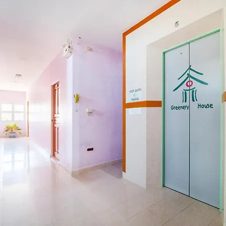 Oyo 1065 Greenery House