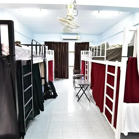 Hostel Backpackers (adults Only) Pattaya