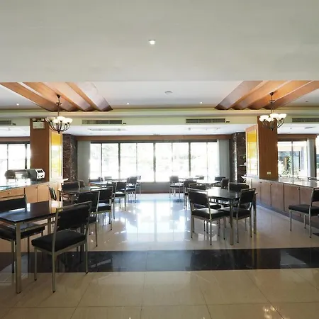 Hotel Capital O 1102 The Sp Boutique 3*