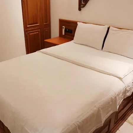 Max 2* Pattaya