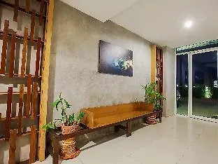 Hotel B2 Jomtien 3*