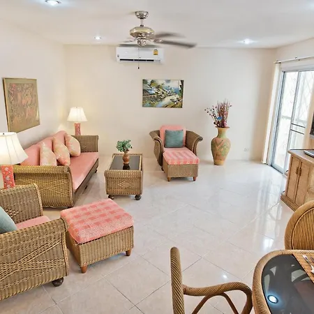 Butterfly Garden Boutique Residences Large Luxury Apts And A Lifetsyle Destination By Neang, Everything Need Right Here 1-3 Bedrooms 110 To 190 Sq Mtrs, 2 Full Bathrooms, Rain Shower, Bath, Bbq, Free Wifi, Staff 24-7, Close To Beac อพาร์ทเม้น *
