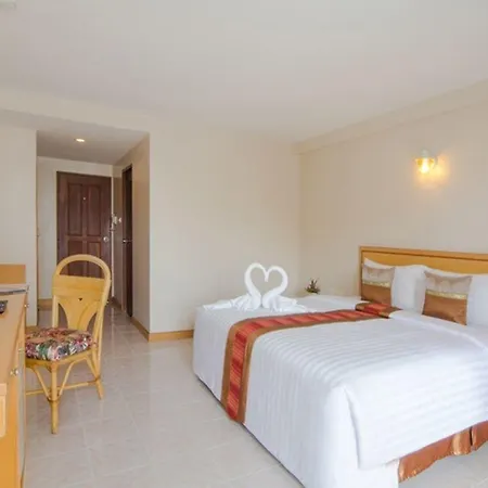 Eastiny Place โรงแรม