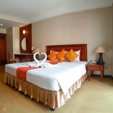 Eastiny Place โรงแรม 3*