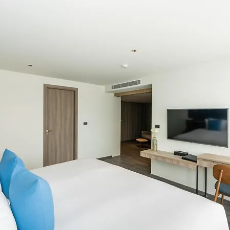 Western Nexen Hotel 4*