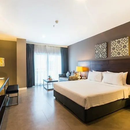 Sea Me Spring Tree (adults Only) โรงแรม 3*