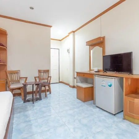 Oyo 1125 Chokdee โรงแรม 2*