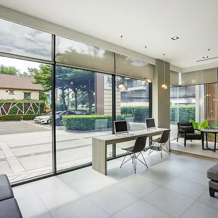 โรงแรม Altera And By At Mind Pattaya