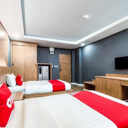 Oyo 1126 Curve Boutique Pattaya