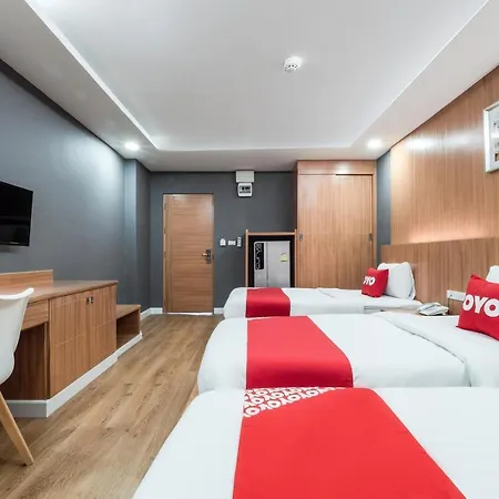 Oyo 1126 Curve Boutique 3* Pattaya
