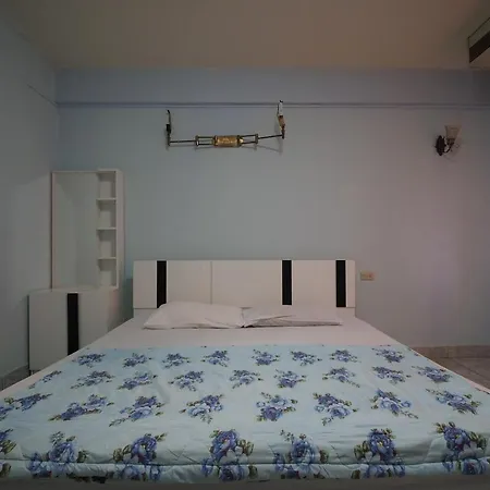 Oyo 1004 Naklua Mansion โรงแรม Pattaya